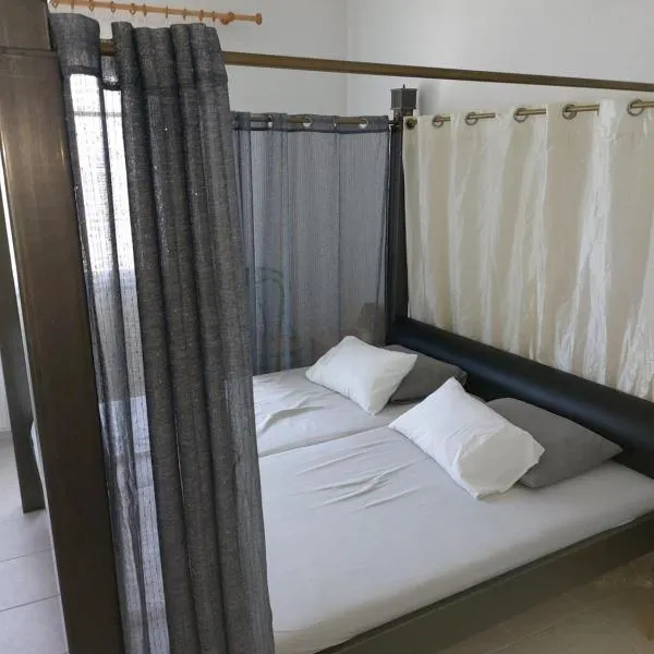 Casa Mimi, hotel v destinaci Porto Cheli