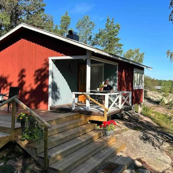 Bastukleven, stuga i Hamnsundets skärgårds idyll, hotel in Saltvik