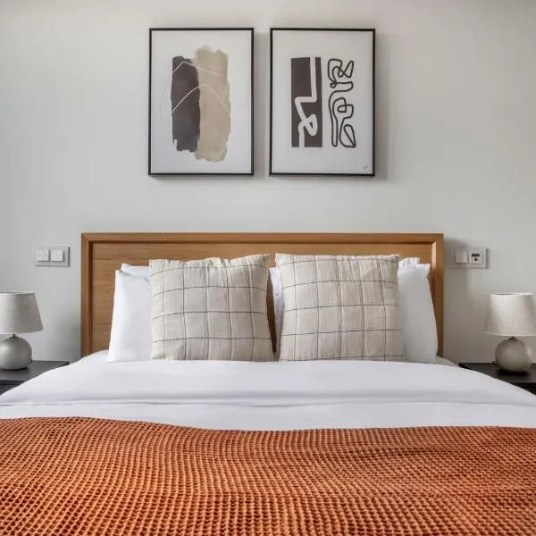 Luxurious Double Room in the Heart of Lisbon. Comfort in the Best Location