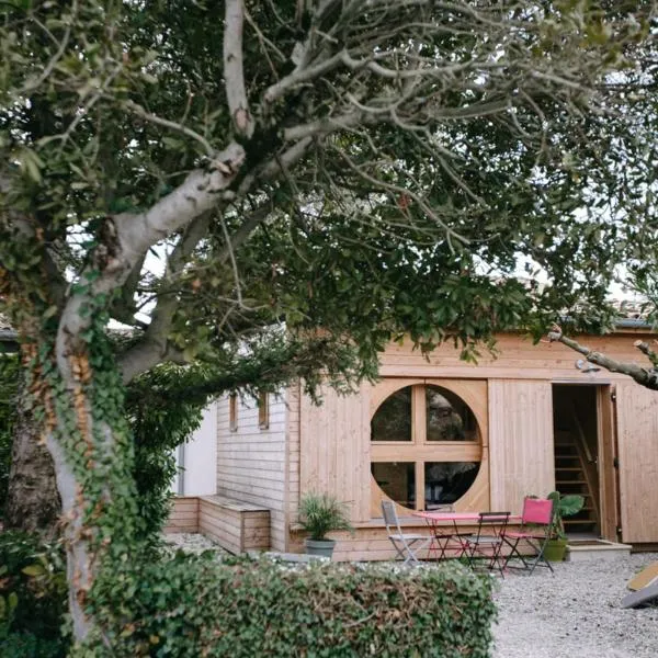 Charming Tiny House, hotel en LʼIsle-sur-la-Sorgue