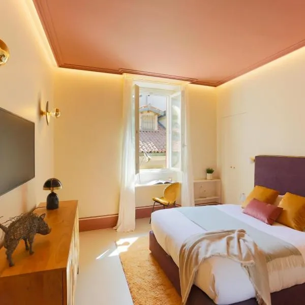 The Best Rent - Modern one-bedroom apartment in the lively heart of Brera, Hotel in Mailand