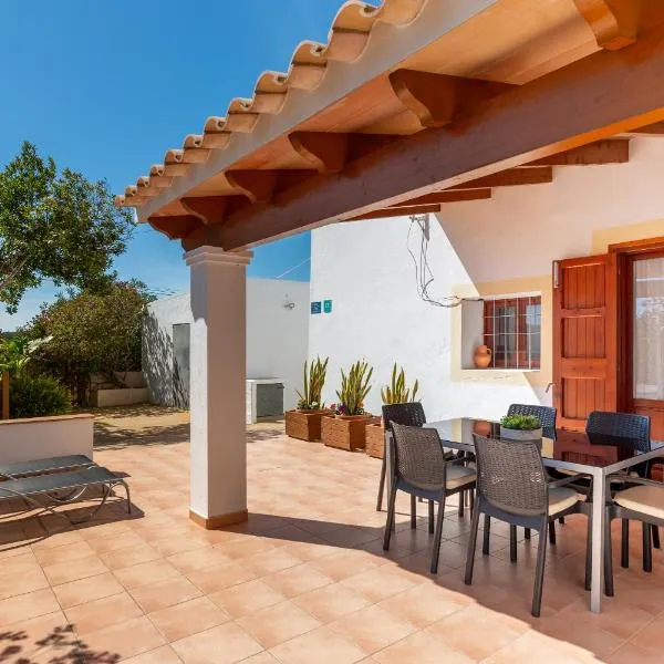 Ca Ses Celleres, hotel v destinaci La Mola