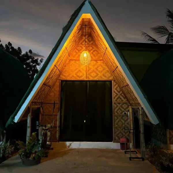 Villa Lovi Panagsama Beach Moalboal, hotel v destinaci Moalboal