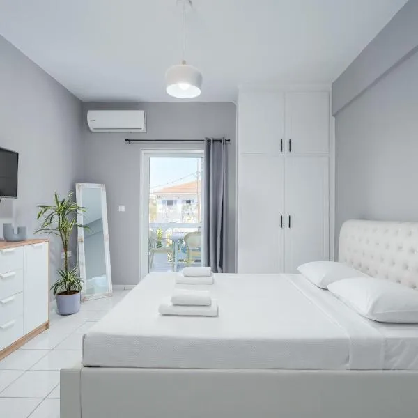 Casa Albastra Rooms & Suites, hotell i Porto Heli