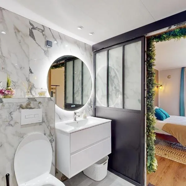 150 de Grey Studio pour 2 avec SPA, Vue sur mer, hotel v destinaci La Trinité