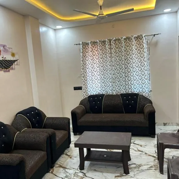 Self Check In 1BHK Home fully Equipped Kitchen, hotel v destinaci Nágpur