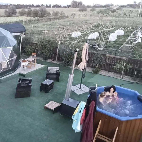 Podere Kiri Dome Experience, hotell sihtkohas Decimomannu