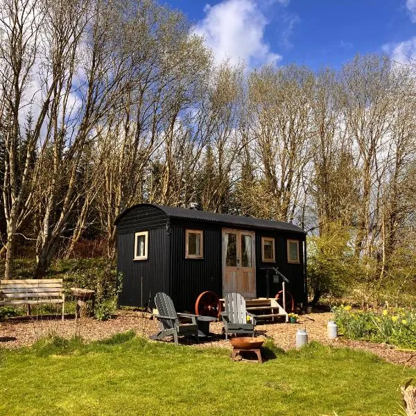 Archie the shepherd’s hut, hotel en Penruddock