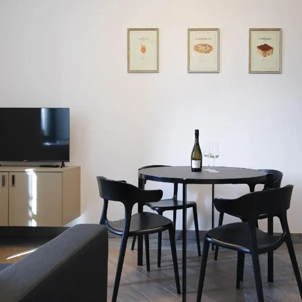 Cà del Lasco - Modern Apartments in Classic Villa, hotell i Bellano
