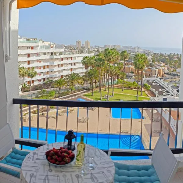 Blanco&Azul - comfortable ocean view apartment, hotel in Playa Fañabe