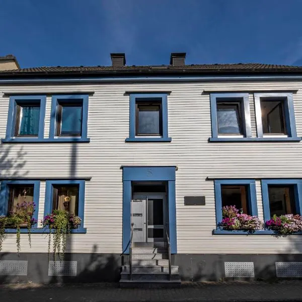Unterm Dach in Schwerte, hotel in Schwerte