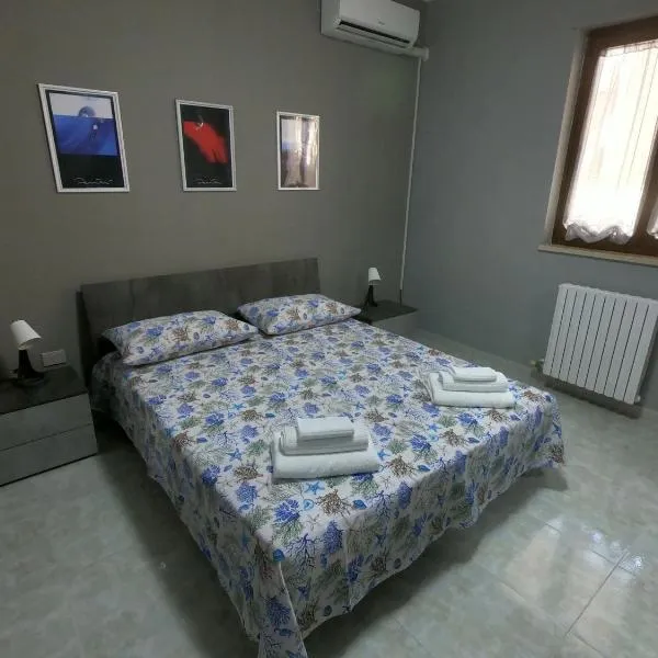 ScarpiHouse, hotel v Gallipoli