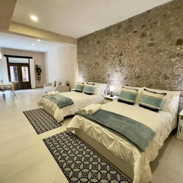Loft Mueganos III en Val´Quirico, hotel in Santeagueda