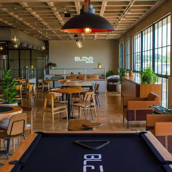Blend Coliving One - 2a, hotel v destinaci Ribeirão Preto