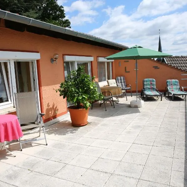 Pension Weinberg mit Landhaus Nizza, hotel in Gleisweiler