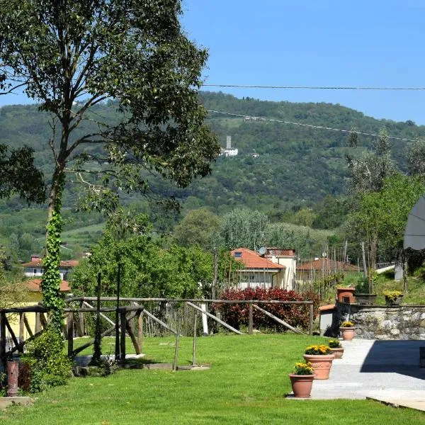 Casa Vacanze Il Montagnolo, hotel v destinácii Lucca