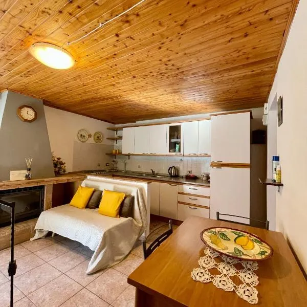 Casa Vacanze Marisa, hotel Sesta Godanóban