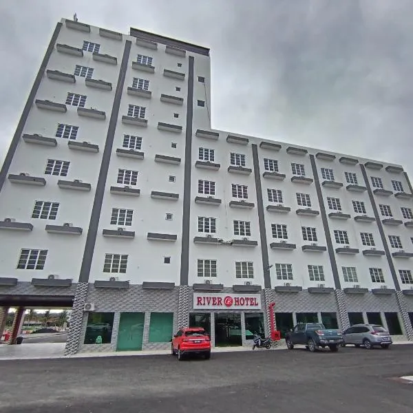 river hotel, hotel v destinaci Simpang
