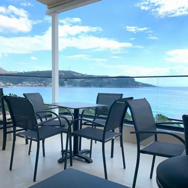 Mateo, hotel v destinaci Himare