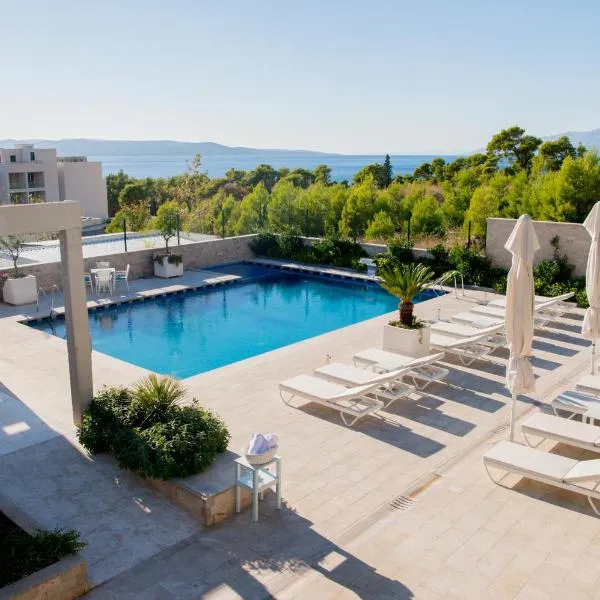 Poseidon Mobile Home Resort、マカルスカのホテル