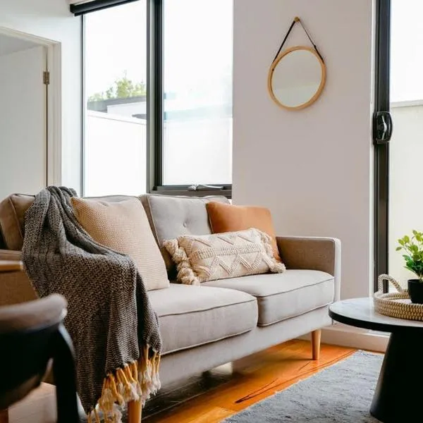Hawksburn Village - 2 Bed Apt in Central Prahran,墨爾本的飯店