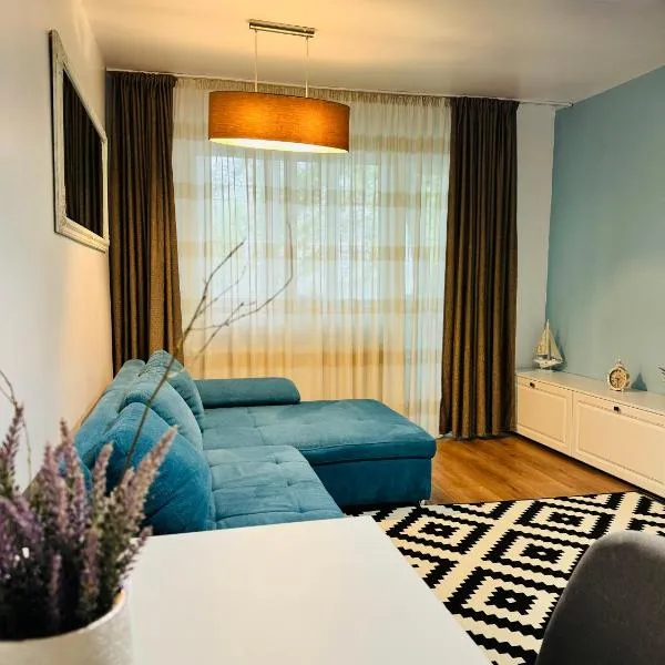 Blue Apartment, hotel in Vlaha