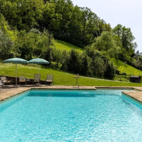 Podere San Bartolo- Fienile, hotel di Barberino di Val dʼElsa