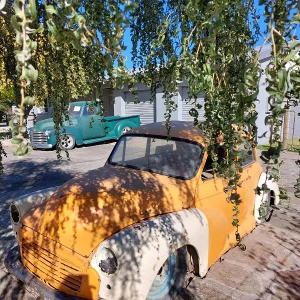 The V8 House, hotel v destinaci Sutherland