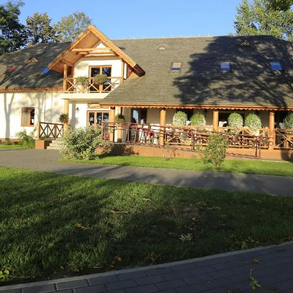 Pensjonat Bajdarka, hotel v destinaci Suraż