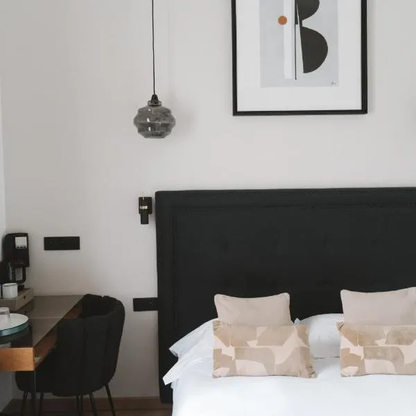 Hôtel des Beaux Arts, hotel Párizsban