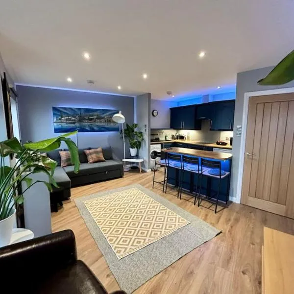 Sunshine on Leith. The River View Apartment!, hotel v Edinburghu