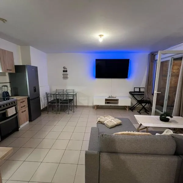 Appartement calme - proche Paris – hotel w mieście Vitry-sur-Seine
