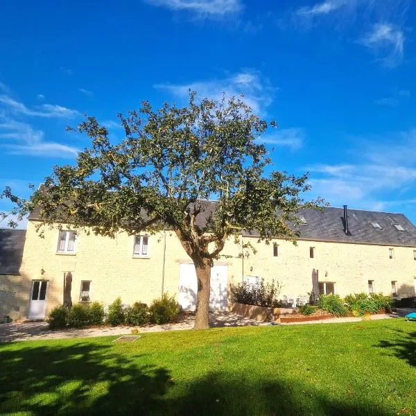 Domaine de Houtteville - Gîtes - Omaha Beach Normandy, hotel en Trévières