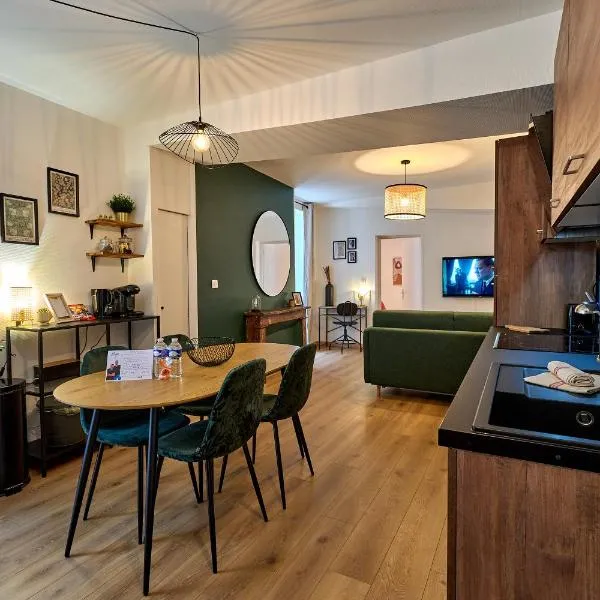 Viesnīca Le Oliva Appartement spacieux 4 voyageurs hyper centre Nevers pilsētā Nevēra