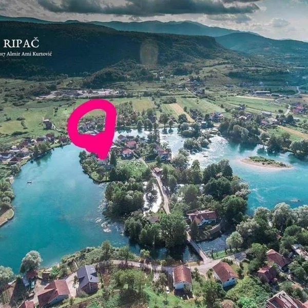 Apartman UnaTesnim, hotel in Ripač