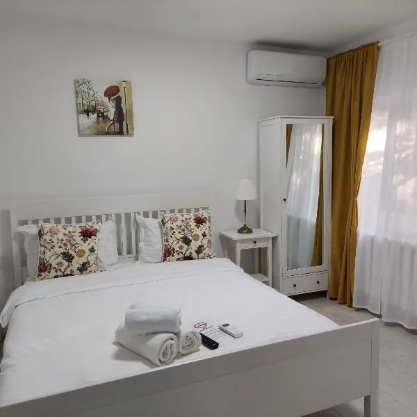Vila de pe Lac Amara, hotel v destinaci Amara