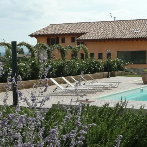 Il Fienile di Assisi, hotel v destinaci Assisi