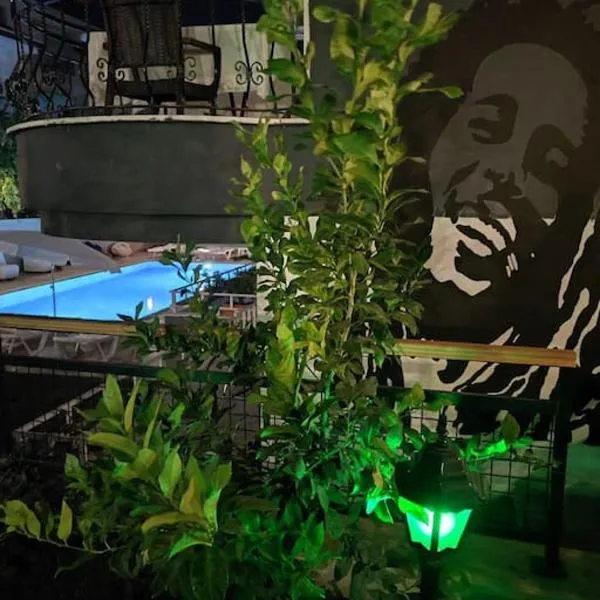 Luxury villa with pool, hotel v destinaci Side