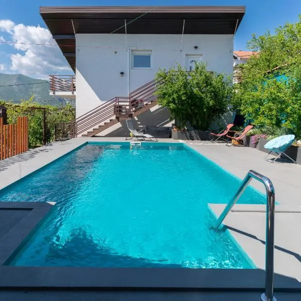 Pure Sky Apartments - with pool, hotel in Mostar