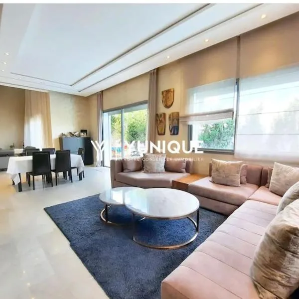 Villa de Luxe piscine privée, hotel v destinaci Casablanca