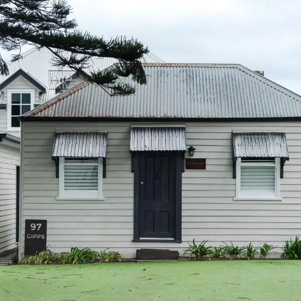 The Dog House Cottage, khách sạn ở Port Fairy