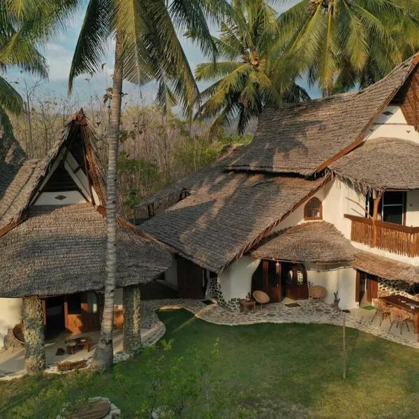 Beach-Front Sumbawa Surf House, hotel v destinaci Lemonga