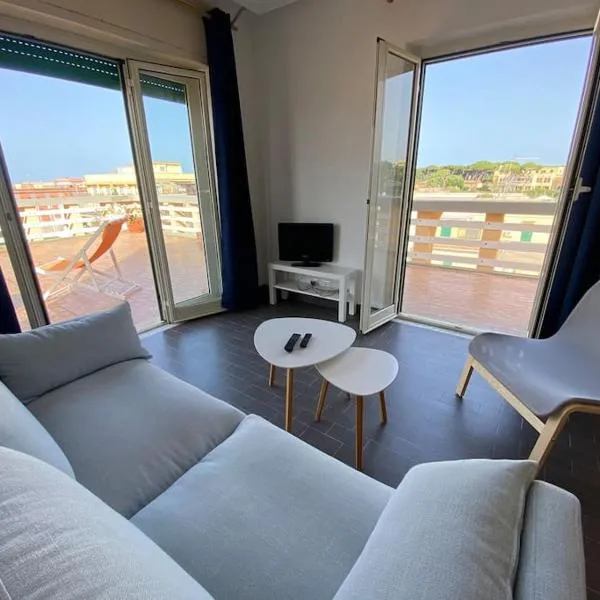 La terrazza sul porto, hotel v destinácii Anzio