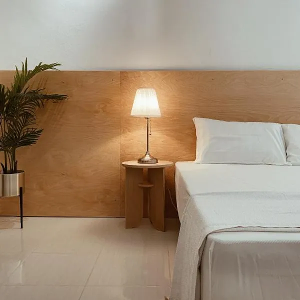 Hinggap Cendana, hotel v destinaci Masai