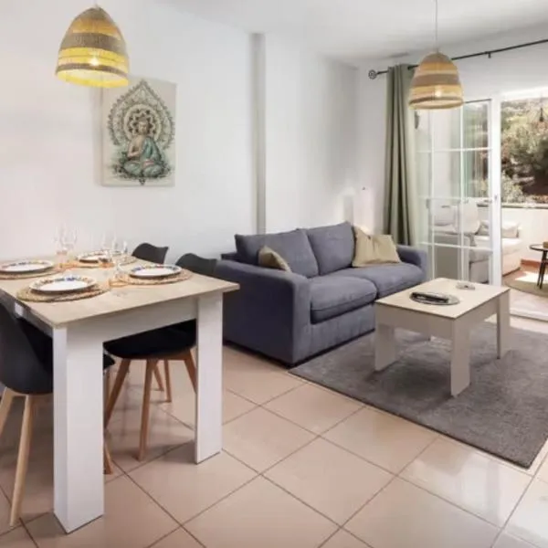 Casita Mónica, khách sạn ở Nerja