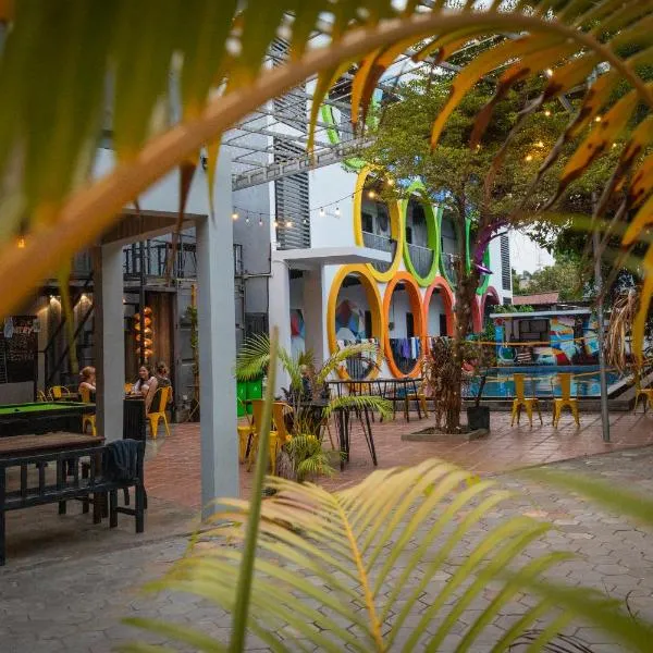White Rabbit Hostel, hótel í Siem Reap