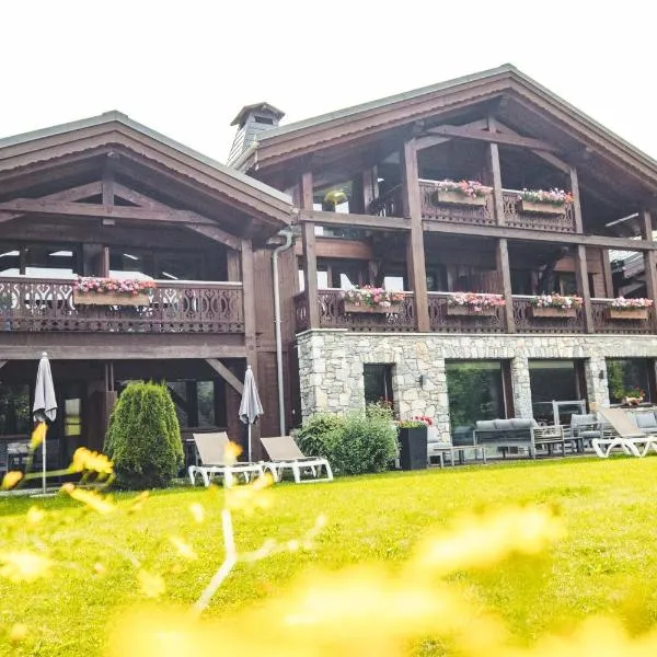 Les Chalets d'Adelphine & SPA, hotel v mestu Les Gets