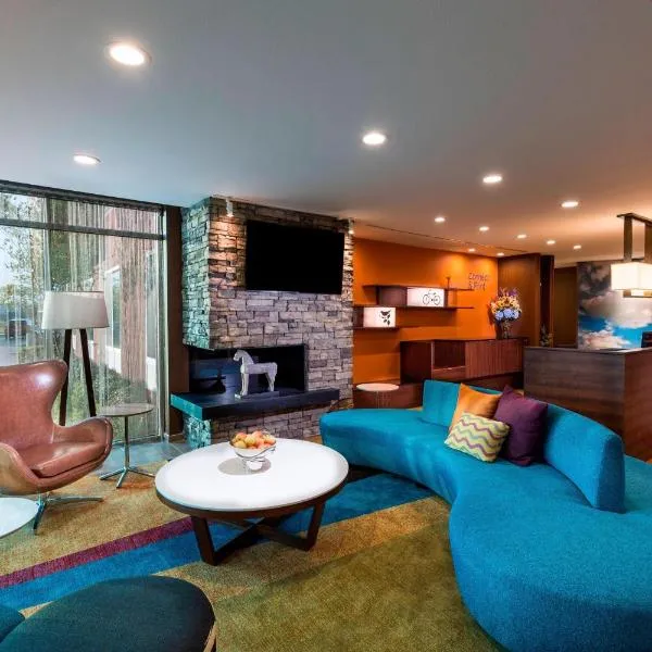 Fairfield Inn & Suites by Marriott Dallas Waxahachie, hotell i Waxahachie