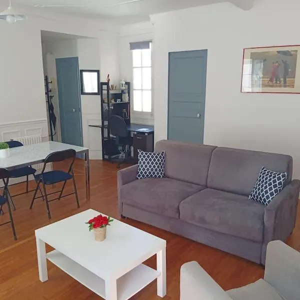 Paris 15 tour Eiffel cosy