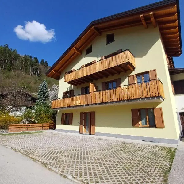 Fiore, hotel v destinaci Pieve Di Ledro